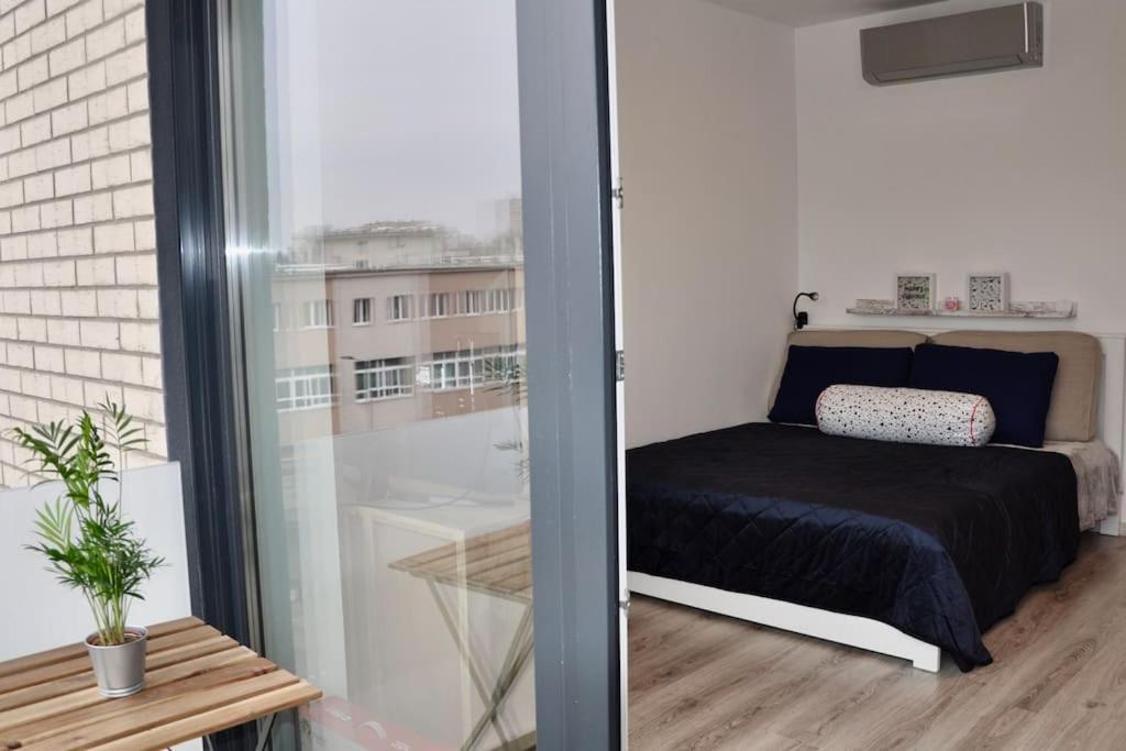 New Studio Apartment In Central Budapest - Free Parking Eksteriør bilde